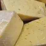 Hvad sker der, hvis du fryser ost ned og ikke spiser den med det samme: et kulinarisk eksperiment med mejeriprodukter hvad-sker-der-hvis-du-fryser-ost-ned-og-ikke.jpg