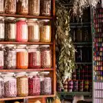 krydderier-i-perfekt-orden-praktiske-ideer-til-en-kompakt-og.jpg