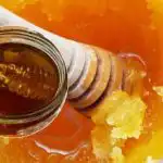 Sådan smelter du honning på få minutter: et simpelt trick,