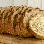 Hvad sker der med kroppen, hvis du spiser fuldkornsbrød: en